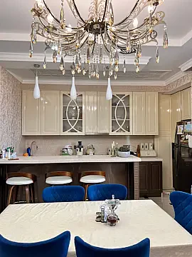 Satılır 3 otaqlı mənzil 95 m²