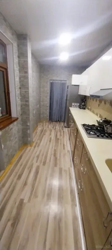 Satılır 3 otaqlı mənzil 70 m²