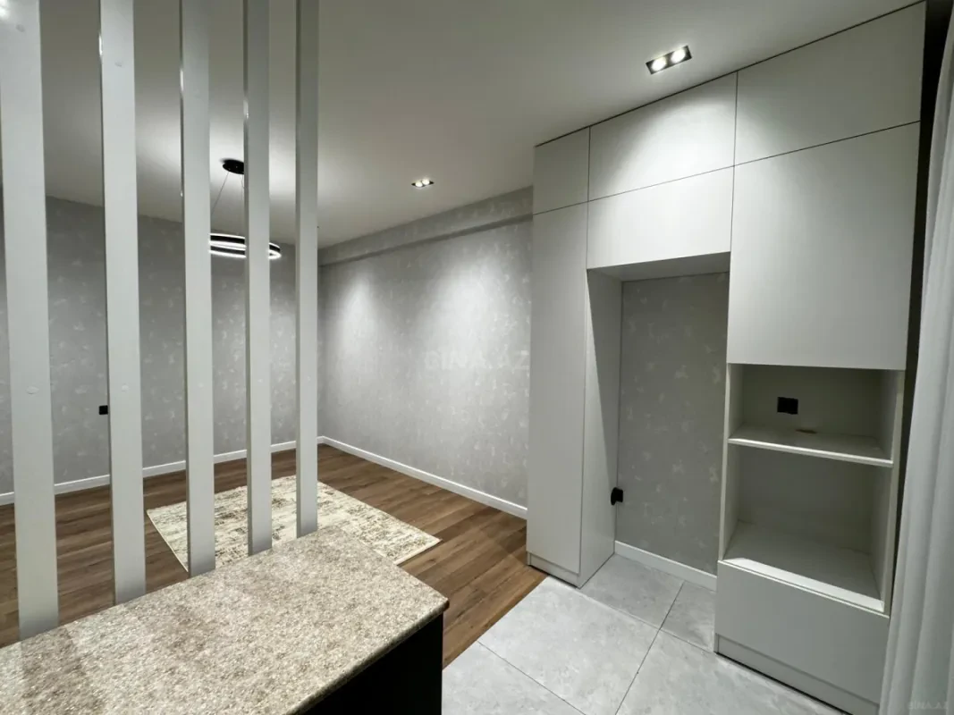 Satılır 2 otaqlı mənzil 60 m²