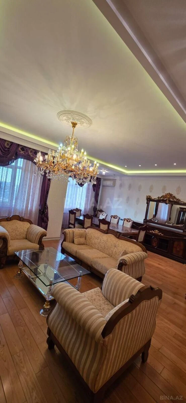 Kirayə verilir 3 otaqlı mənzil 222 m²