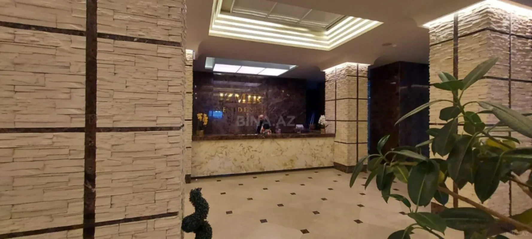 Satılır 4 otaqlı mənzil 197 m²