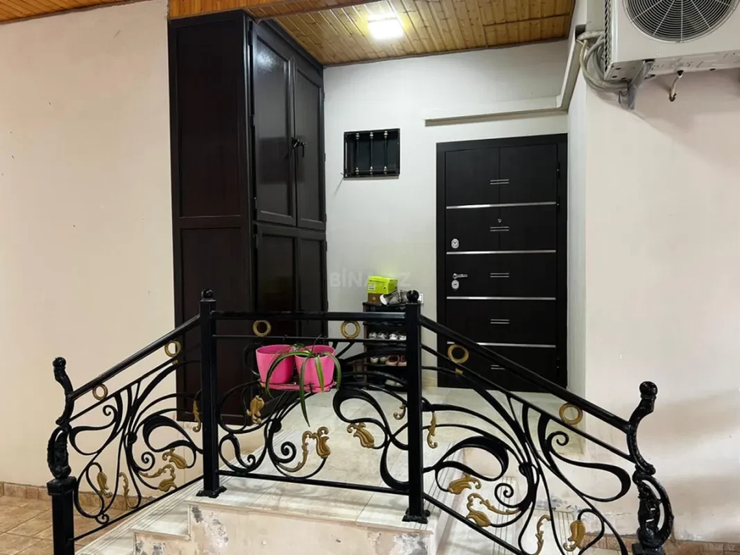 Satılır 4 otaqlı həyət evi 120 m²