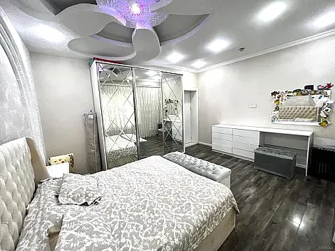 Satılır 4 otaqlı həyət evi 120 m²