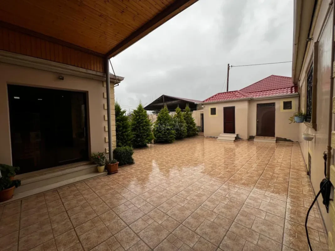 Satılır 4 otaqlı həyət evi 120 m²