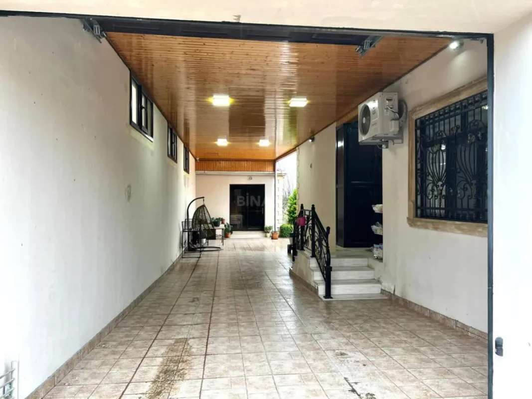 Satılır 4 otaqlı həyət evi 120 m²