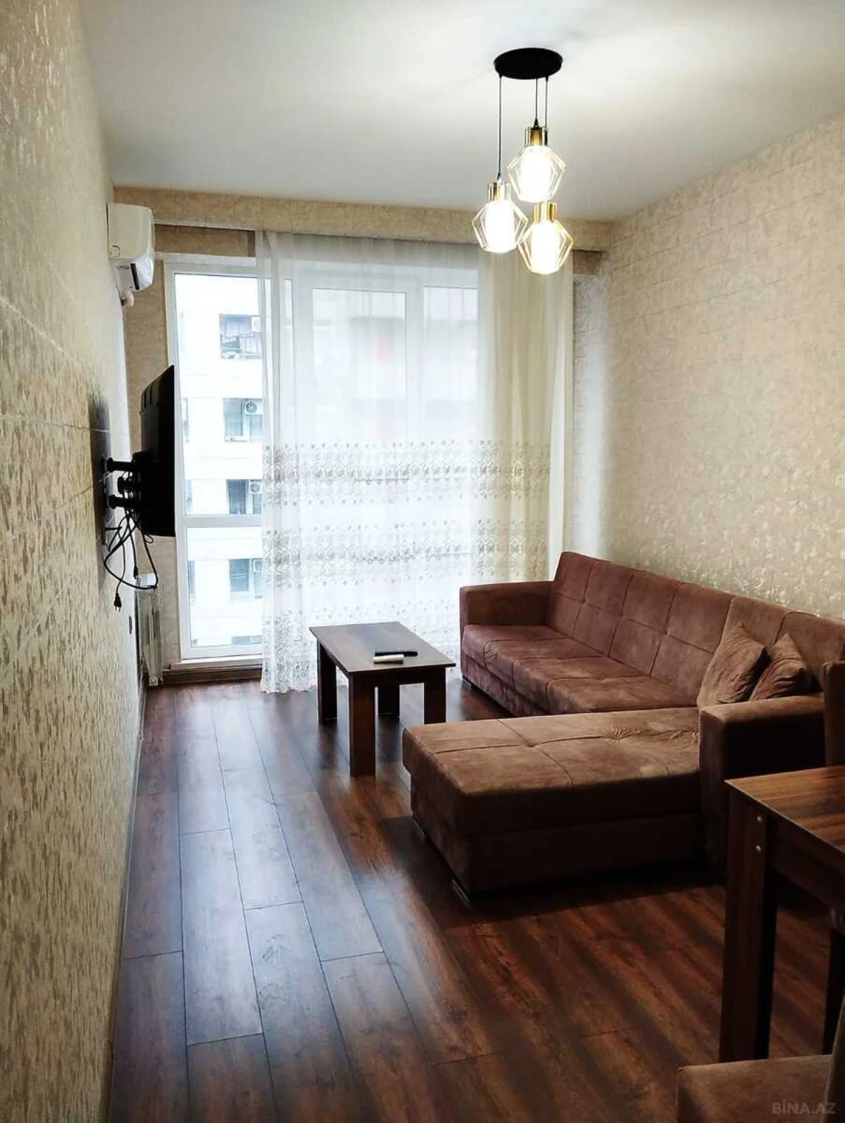 Kirayə verilir 2 otaqlı mənzil 50 m²
