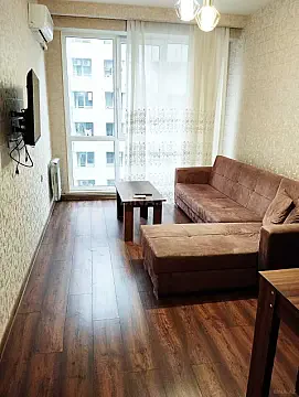 Kirayə verilir 2 otaqlı mənzil 50 m²