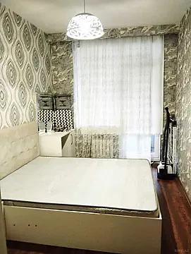 Kirayə verilir 2 otaqlı mənzil 50 m²