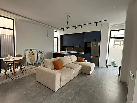 Satılır 4 otaqlı həyət evi 120 m²