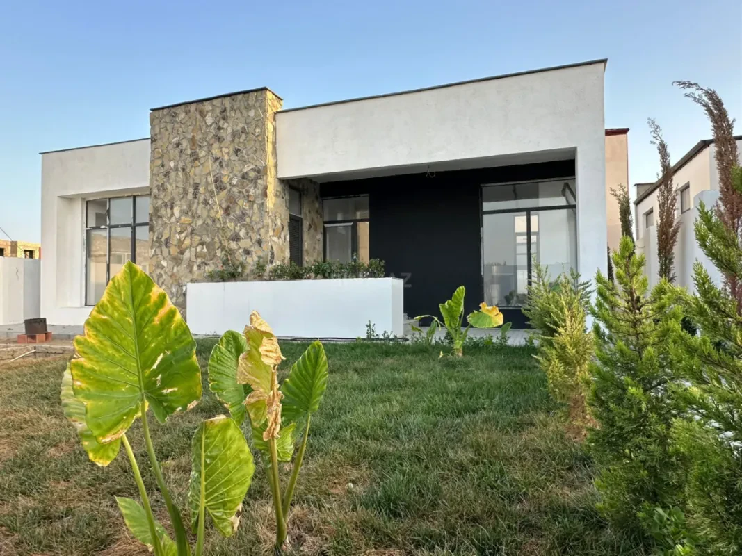 Satılır 4 otaqlı həyət evi 120 m²