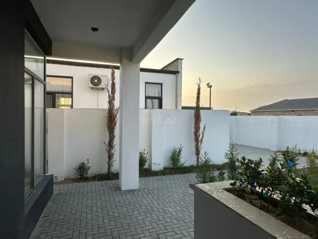 Satılır 4 otaqlı həyət evi 120 m²