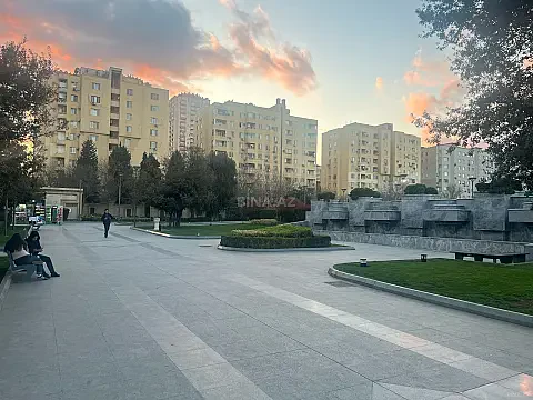 Satılır 3 otaqlı mənzil 95 m²