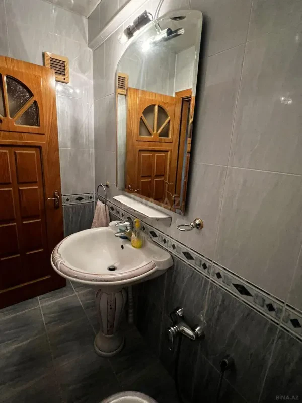 Satılır 3 otaqlı mənzil 95 m²