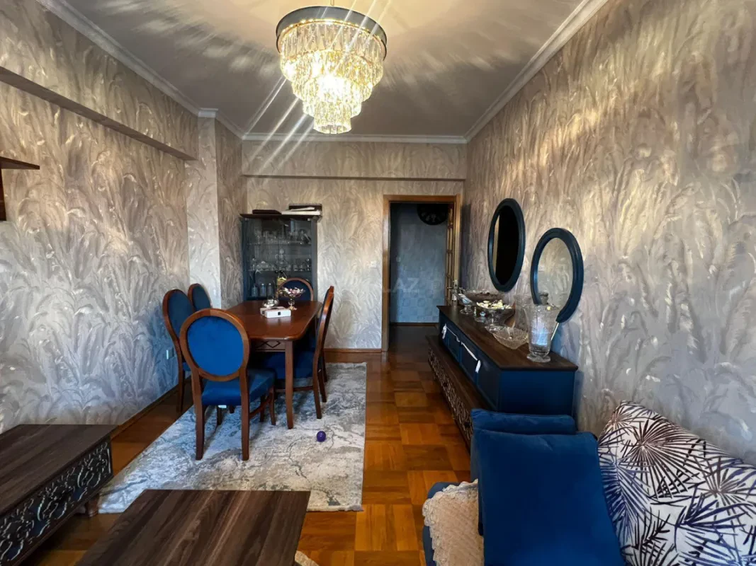 Satılır 3 otaqlı mənzil 95 m²