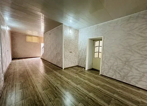 Satılır 7 otaqlı həyət evi 255 m²