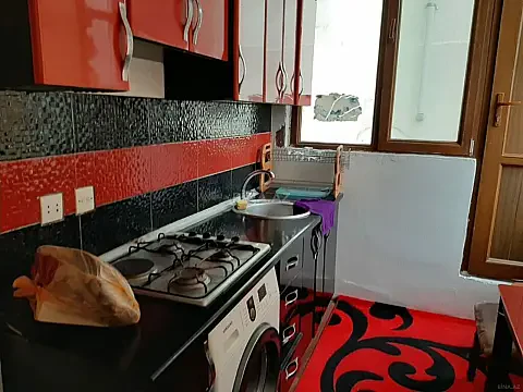 Kirayə verilir 2 otaqlı mənzil 35 m²