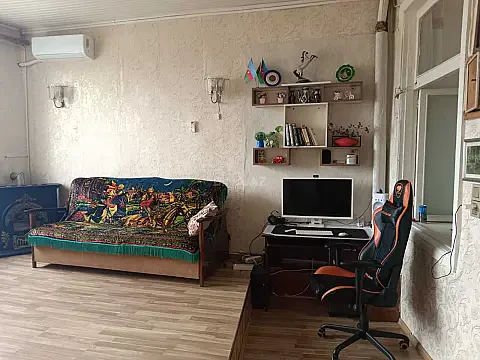 Satılır 4 otaqlı həyət evi 110 m²
