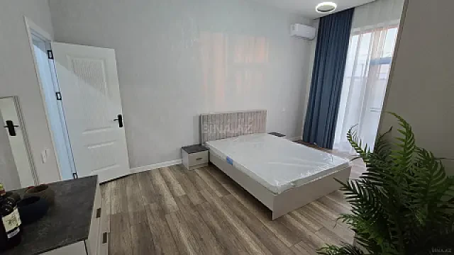 Kirayə verilir 4 otaqlı həyət evi 200 m²