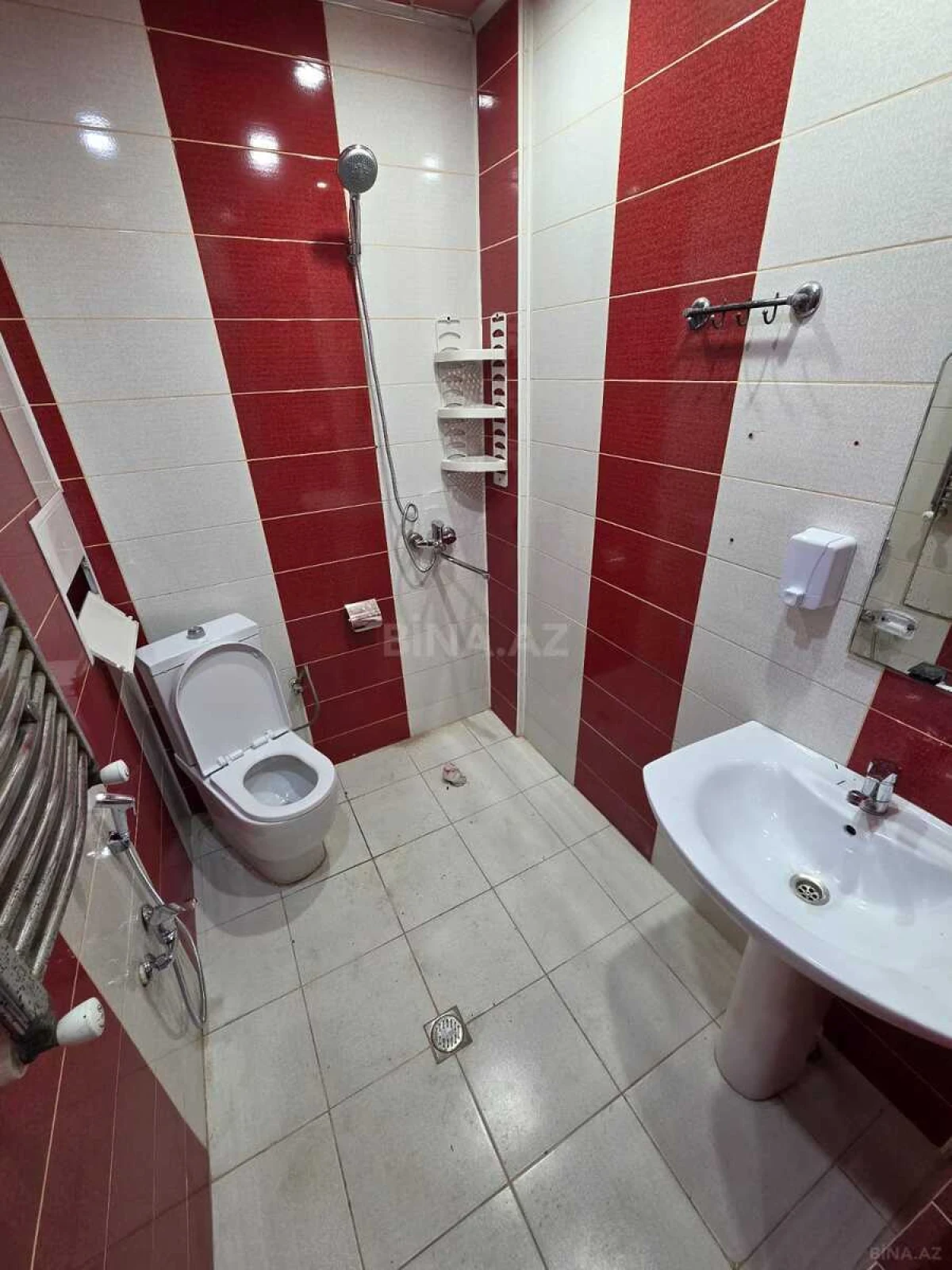 Kirayə verilir 2 otaqlı mənzil 55 m²