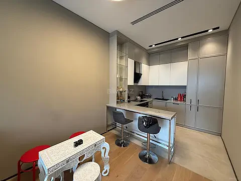 Satılır 2 otaqlı mənzil 73.6 m²