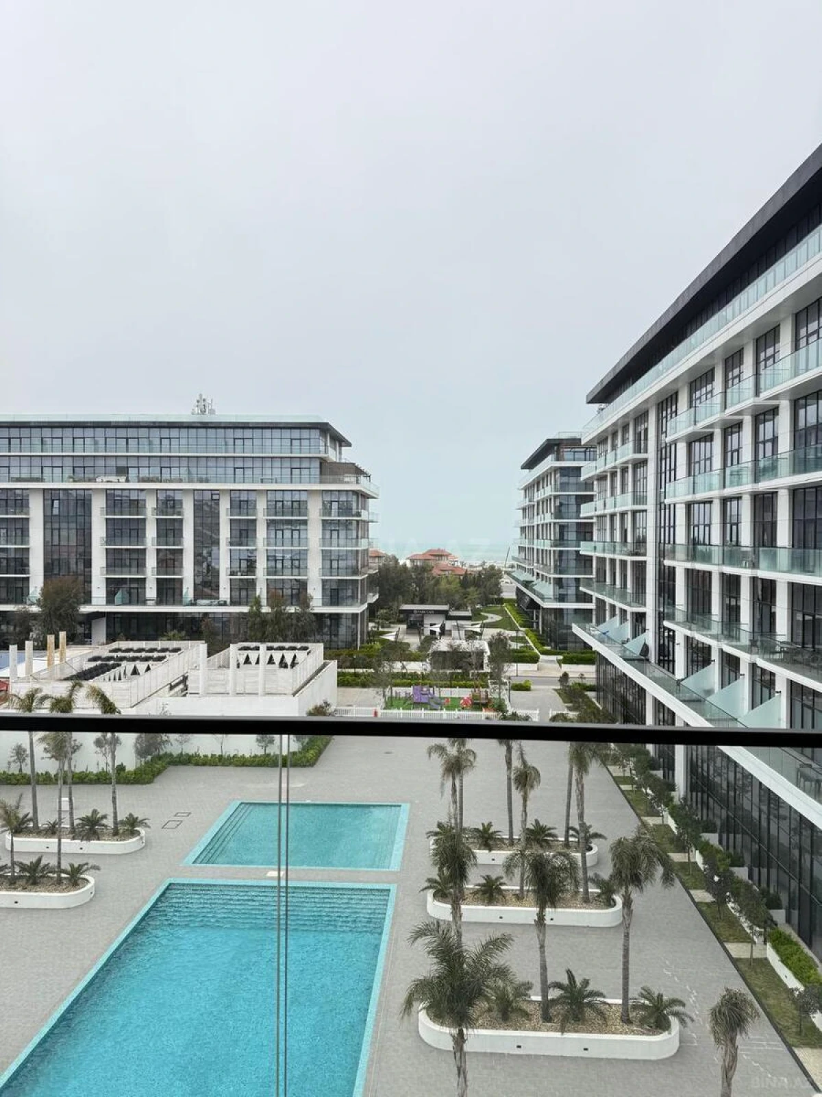 Satılır 2 otaqlı mənzil 73.6 m²