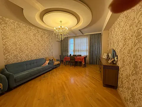 Satılır 3 otaqlı mənzil 92 m² — Bakı, 8-ci kilometr 3 otaq 92.00 m²