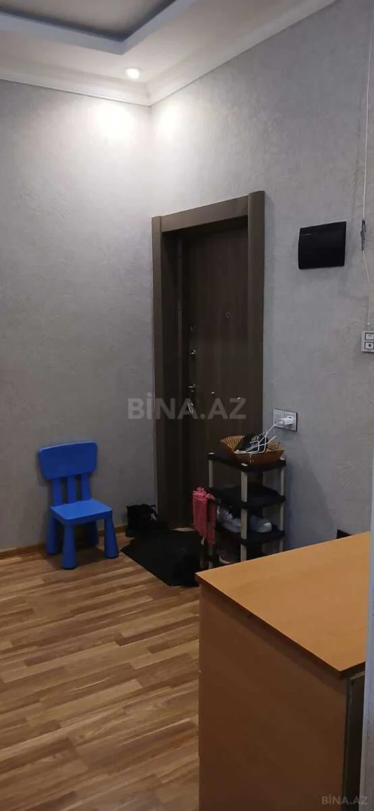 Satılır 3 otaqlı mənzil 133 m²