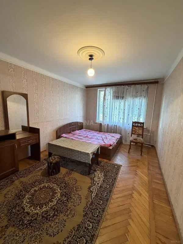 Kirayə verilir 3 otaqlı mənzil 75 m²