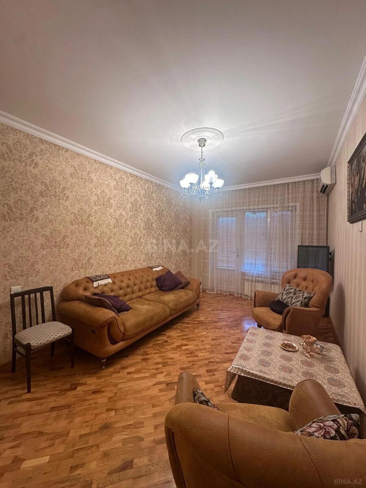 Satılır 4 otaqlı mənzil 90 m²