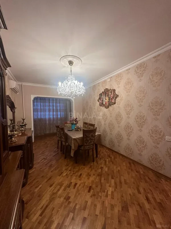 Satılır 4 otaqlı mənzil 90 m²