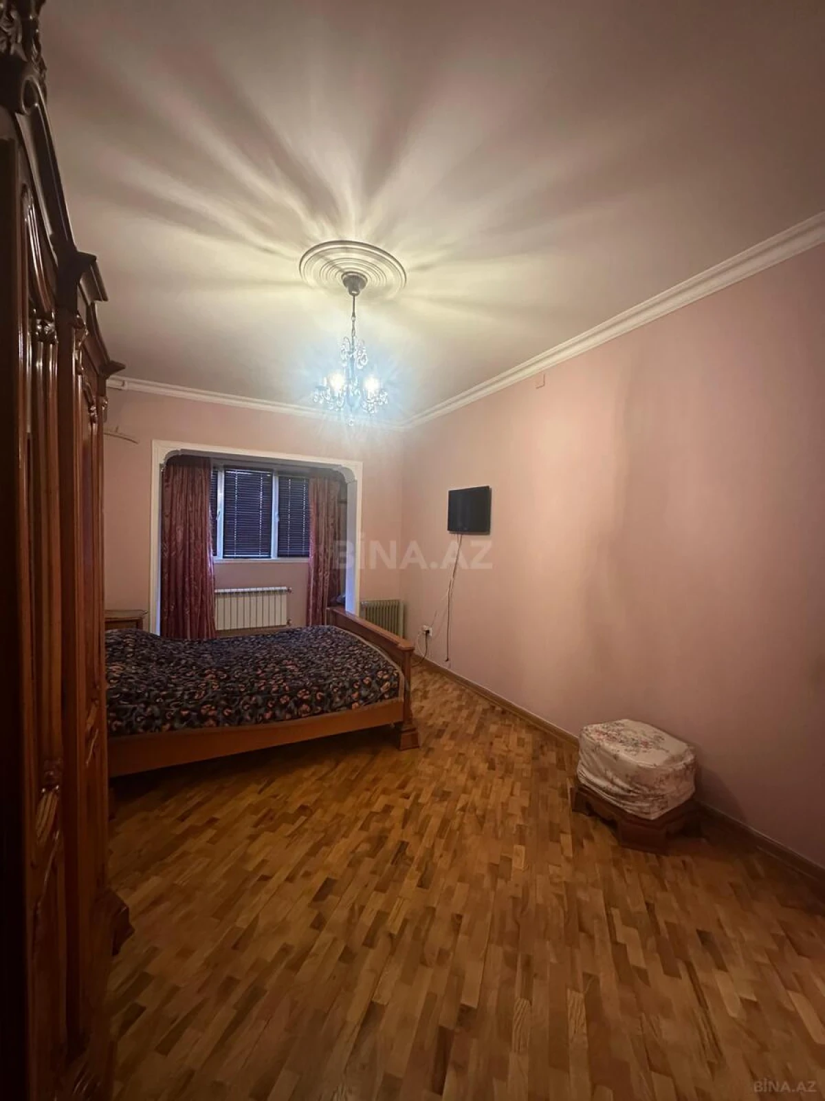 Satılır 4 otaqlı mənzil 90 m²