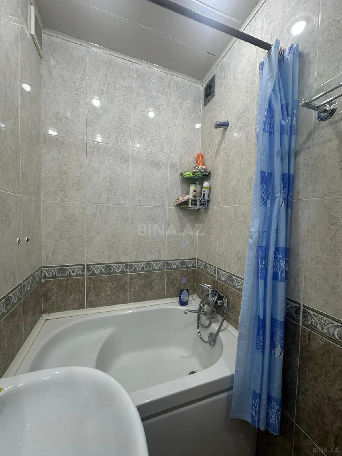Satılır 4 otaqlı mənzil 90 m²