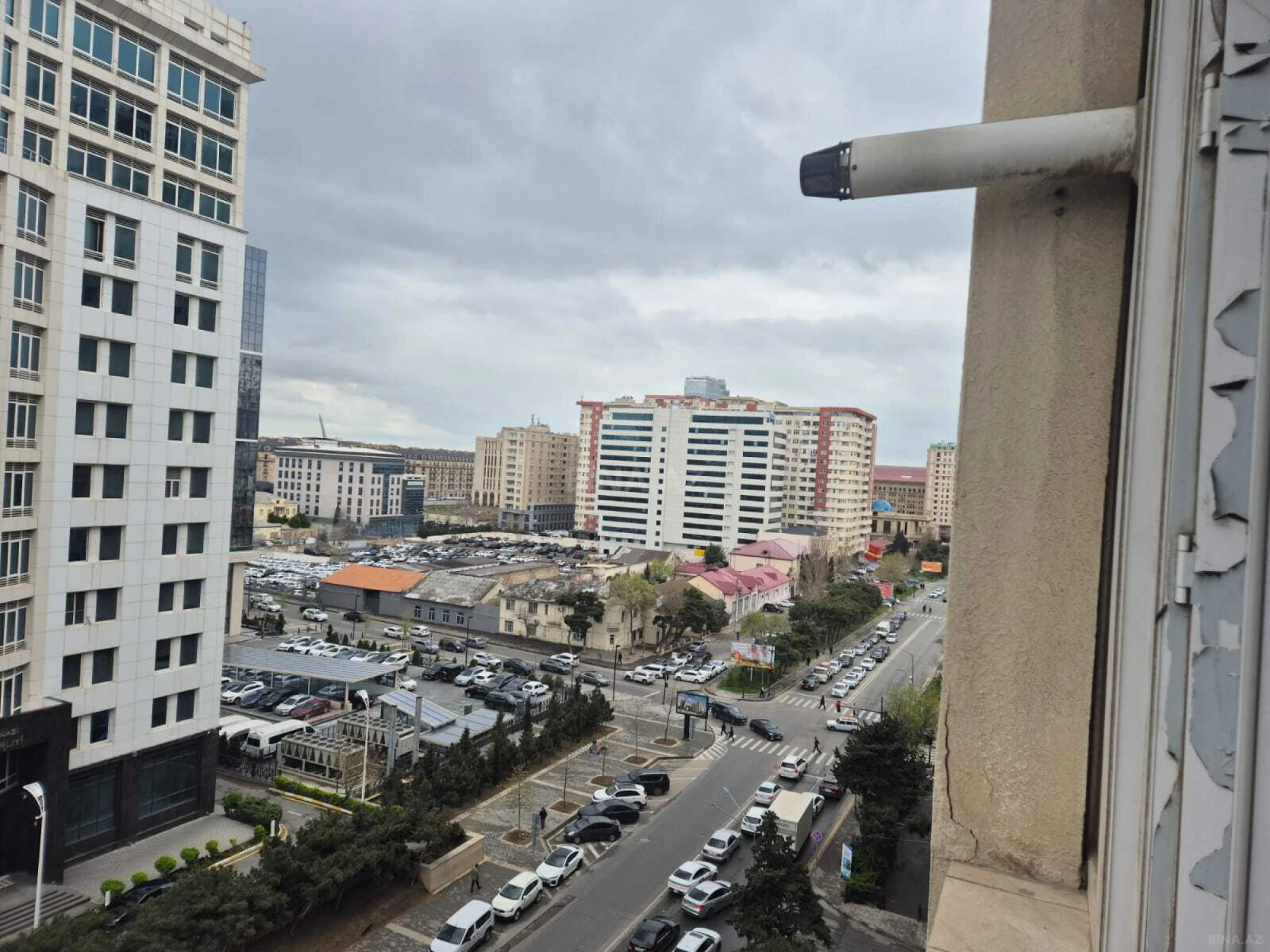 Kirayə verilir 3 otaqlı mənzil 130 m²