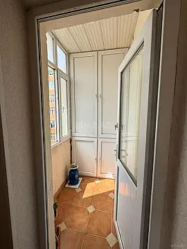 Satılır 2 otaqlı mənzil 73 m²