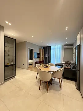 Satılır 2 otaqlı mənzil 87 m²