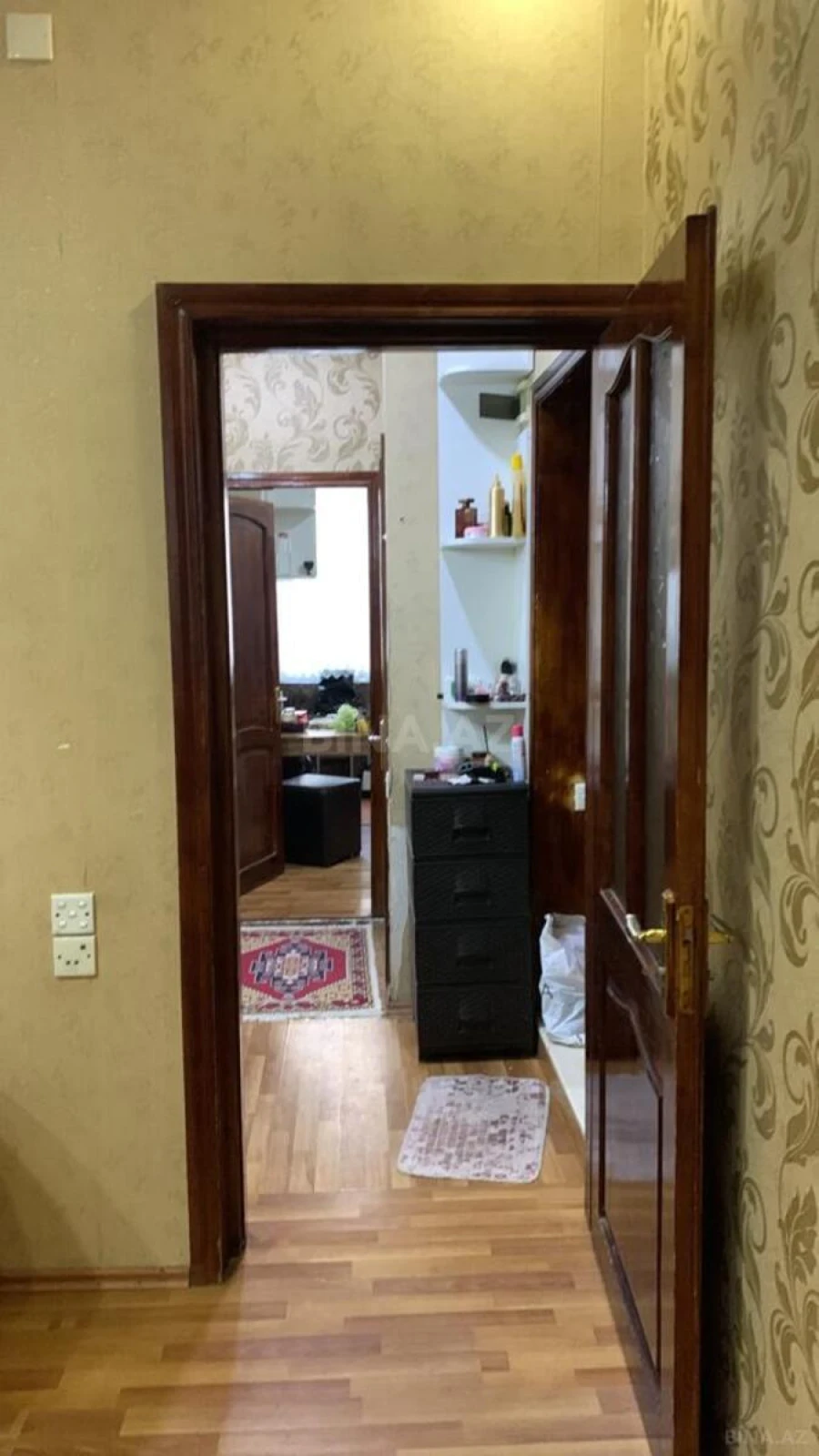 Kirayə verilir 2 otaqlı mənzil 60 m²