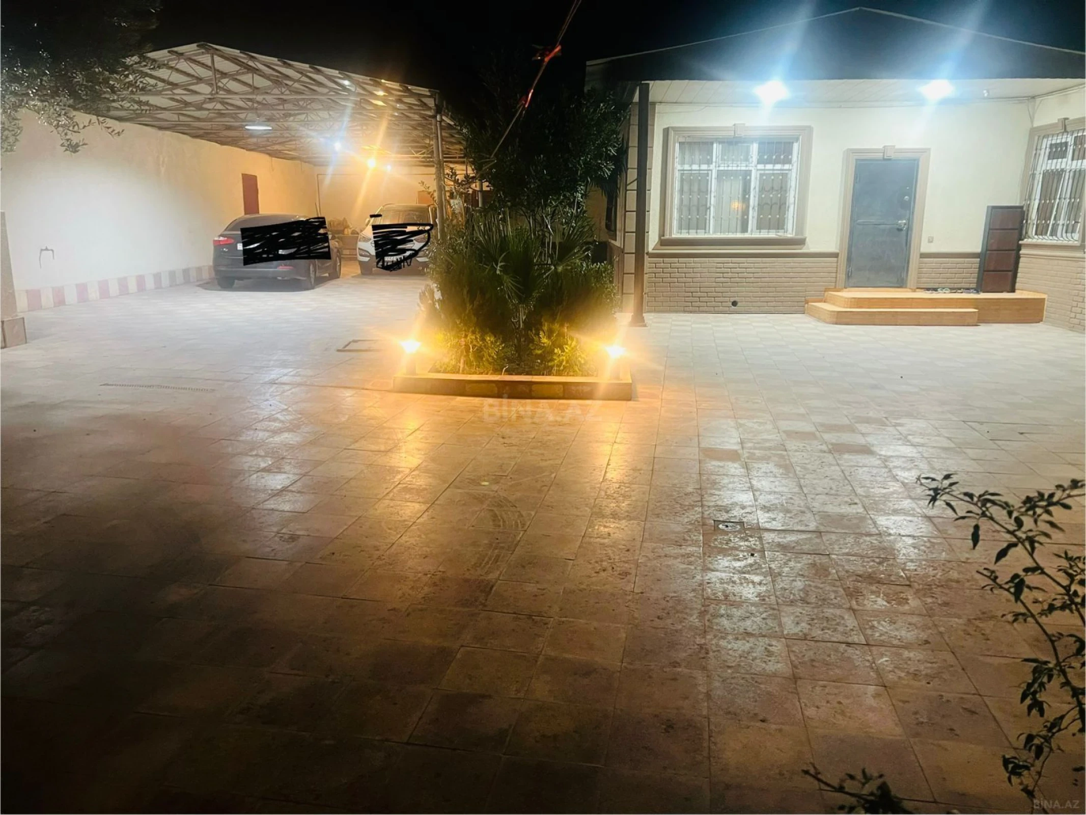 Satılır 7 otaqlı həyət evi 270 m²