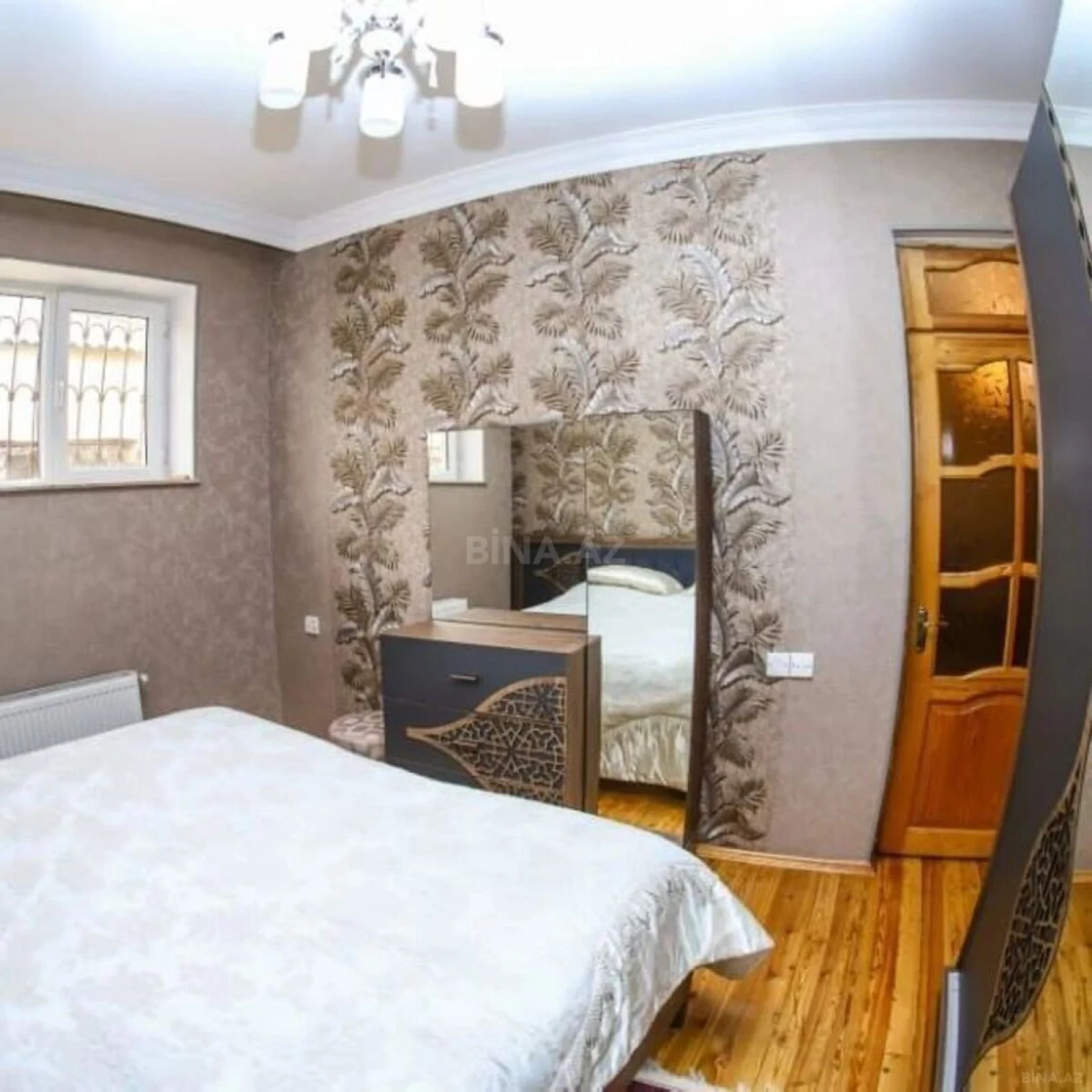 Satılır 7 otaqlı həyət evi 270 m²