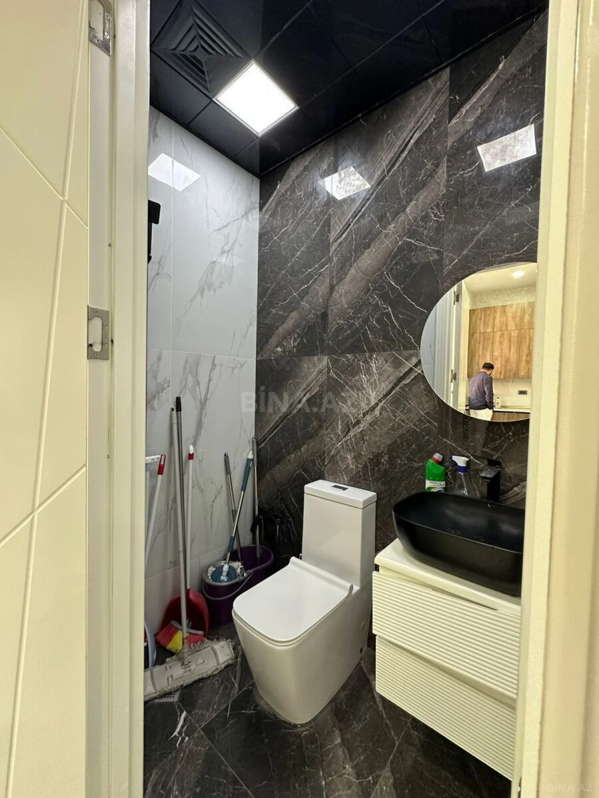 Kirayə verilir obyekt 130 m²