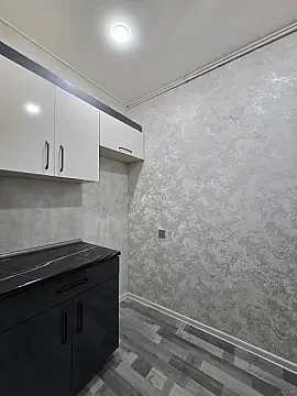 Satılır 2 otaqlı mənzil 68 m²