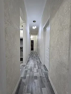 Satılır 2 otaqlı mənzil 68 m²