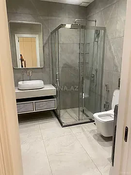 Kirayə verilir 2 otaqlı mənzil 70 m²