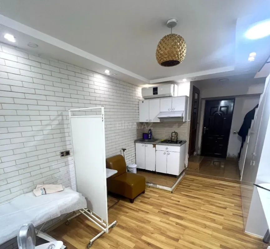 Satılır obyekt 50 m²