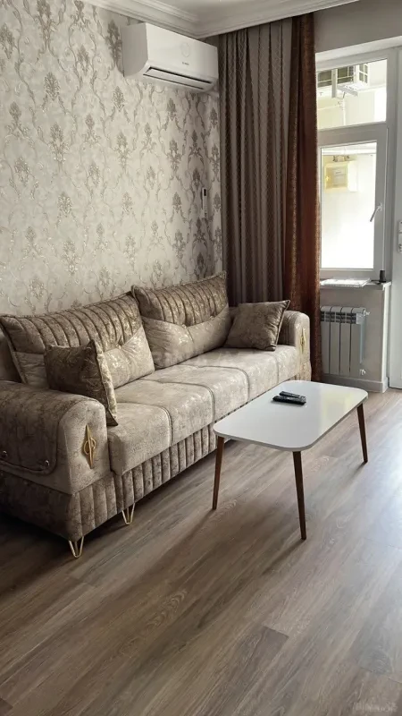 Kirayə verilir 2 otaqlı mənzil 55 m²