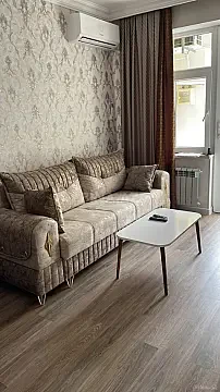 Kirayə verilir 2 otaqlı mənzil 55 m²