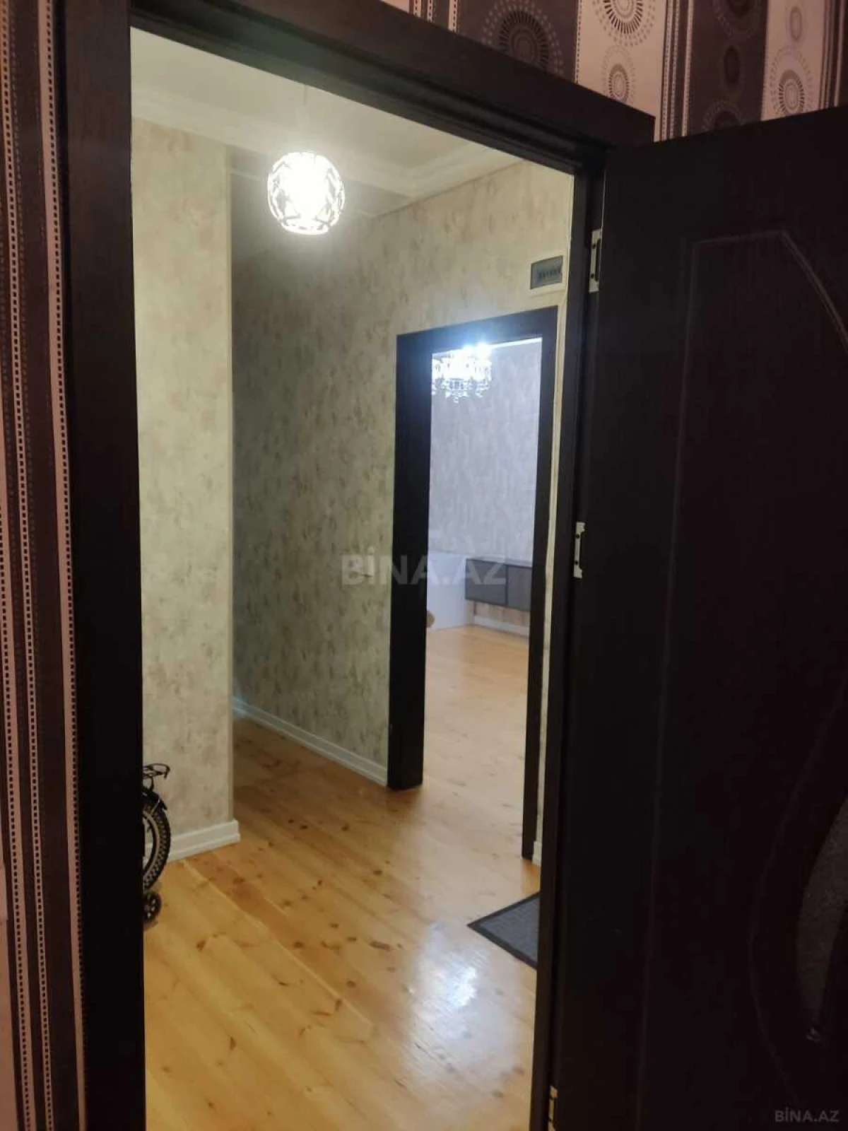 Satılır 2 otaqlı mənzil 60 m²