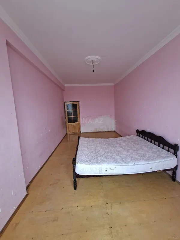 Kirayə verilir 2 otaqlı mənzil 100 m²
