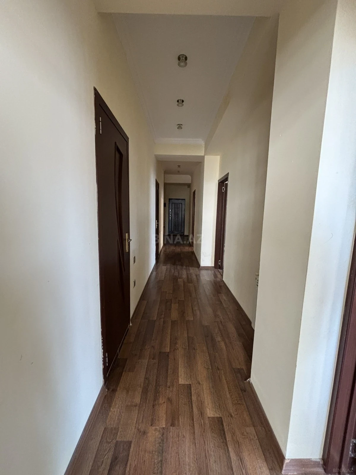Kirayə verilir 3 otaqlı mənzil 120 m²