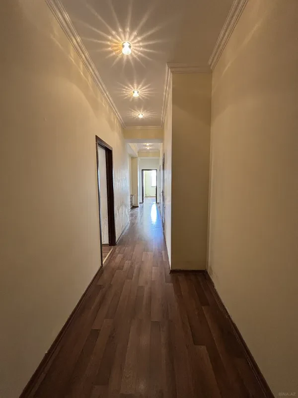 Kirayə verilir 3 otaqlı mənzil 120 m²