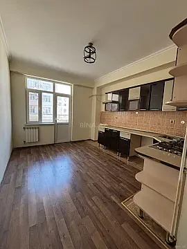 Kirayə verilir 3 otaqlı mənzil 120 m²